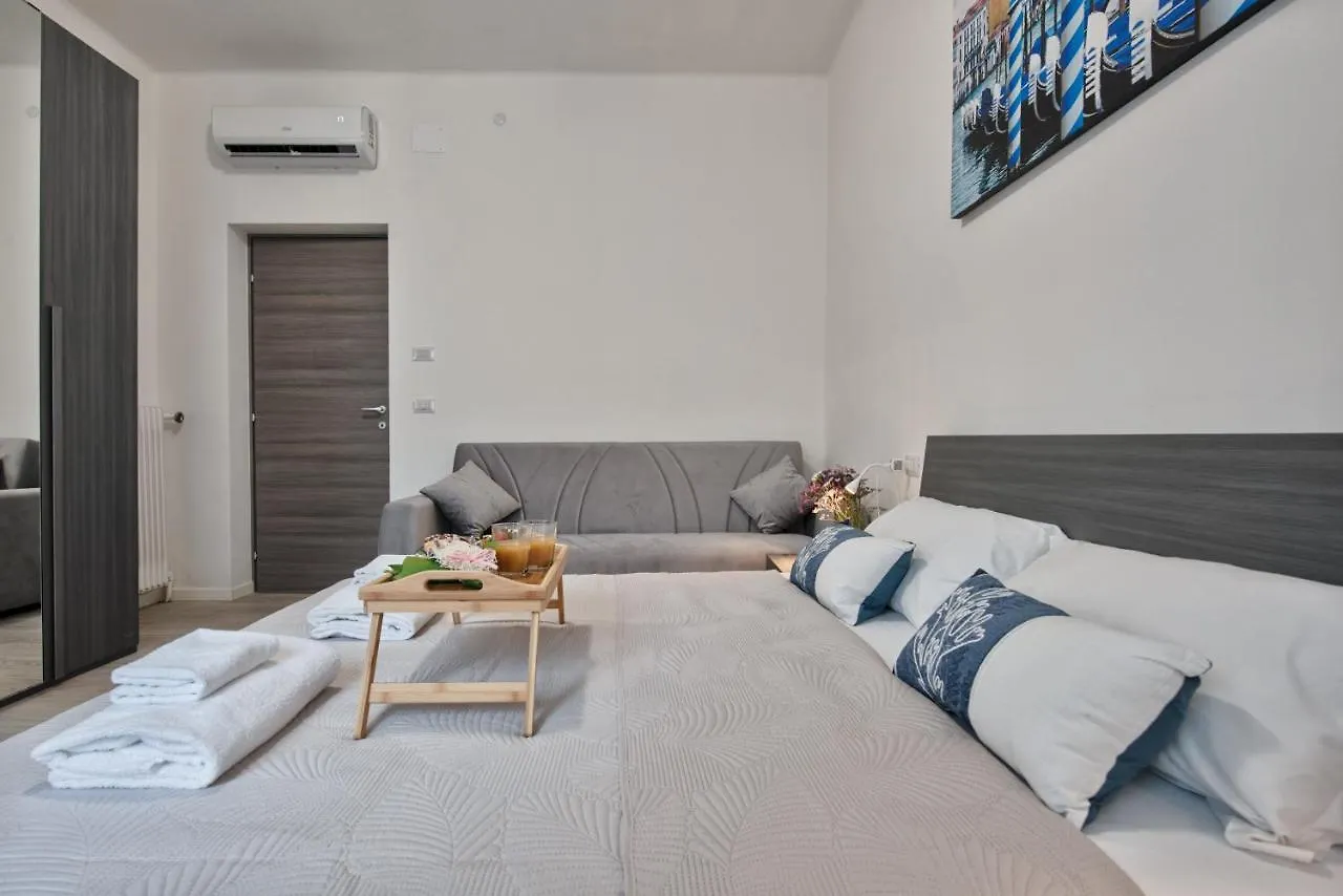 Guest house Ciao Bella Venice Station Residence Mestre Italy